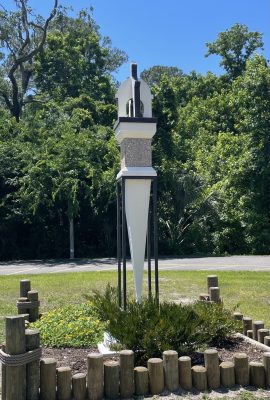 "Pillar of Freedom" by Jim Benedict | Obelisk 450