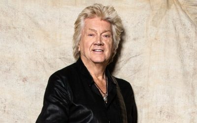 The Moody Blues' John Lodge - Performs Days of Futures Passed